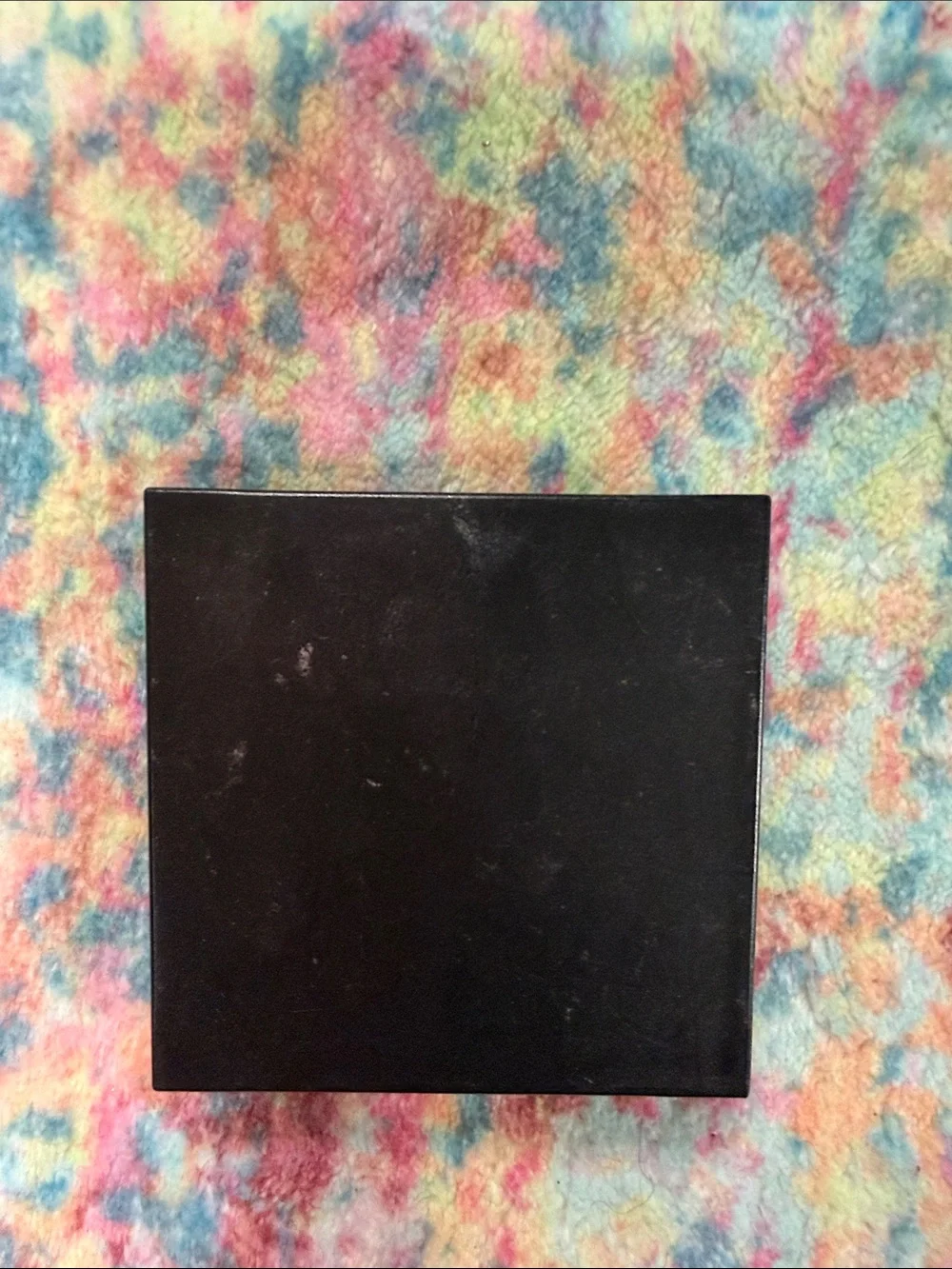 Rich Berry Eyeshadow Single – Deep Plum Shade